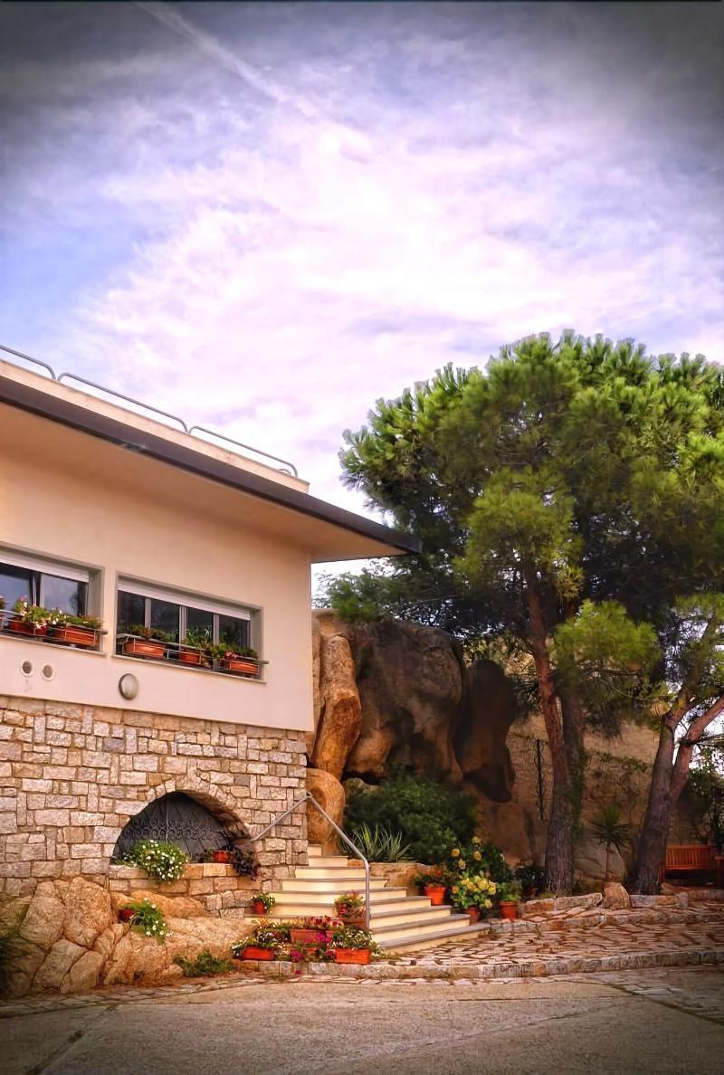 Hotel La Roccia Palau Exterior photo
